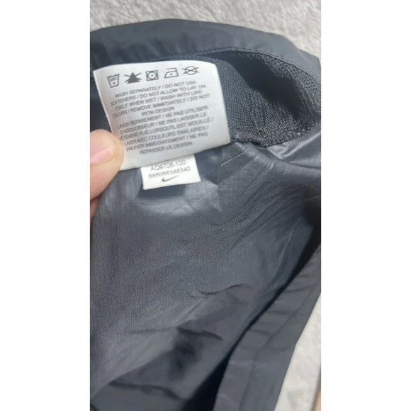 Girls Nike Windrunner Half ZIp Short Sleeve Hoodie Jacket M White Black - Picture 12 of 13